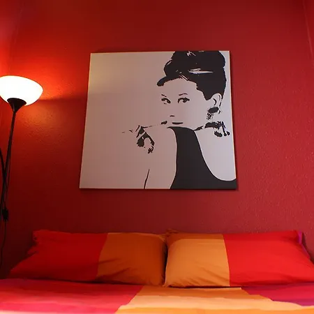 The Marilyn Mansion-3